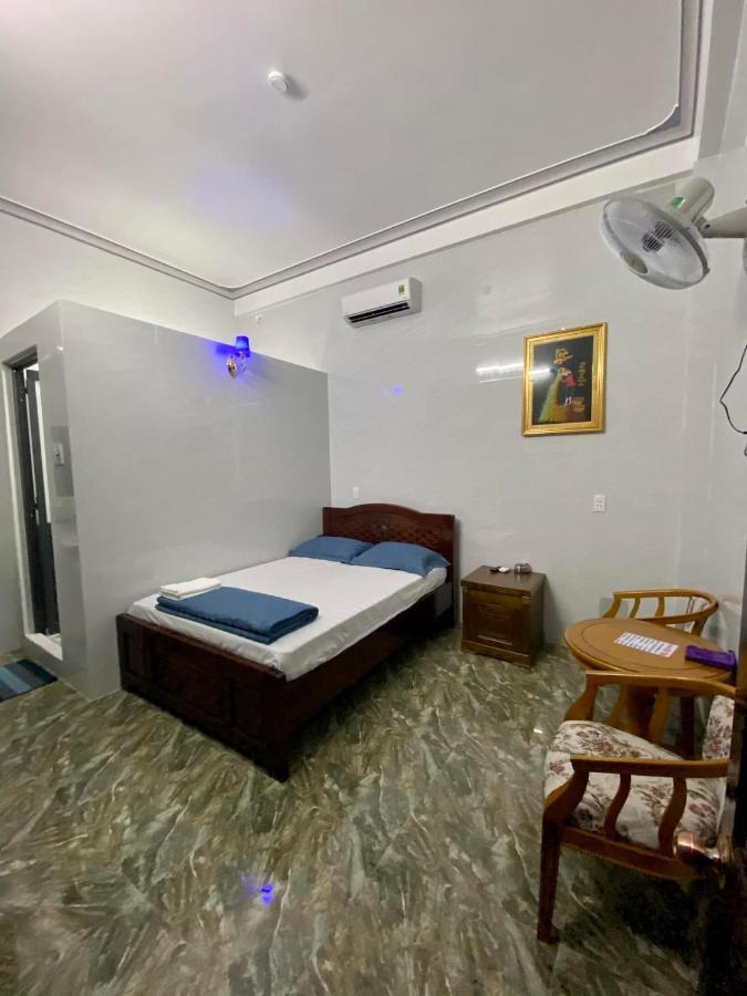 Nha Nghi Duy Tan Motel 140 Nguyen Du 0353007568 Κουάνγκ Νγκάι Εξωτερικό φωτογραφία