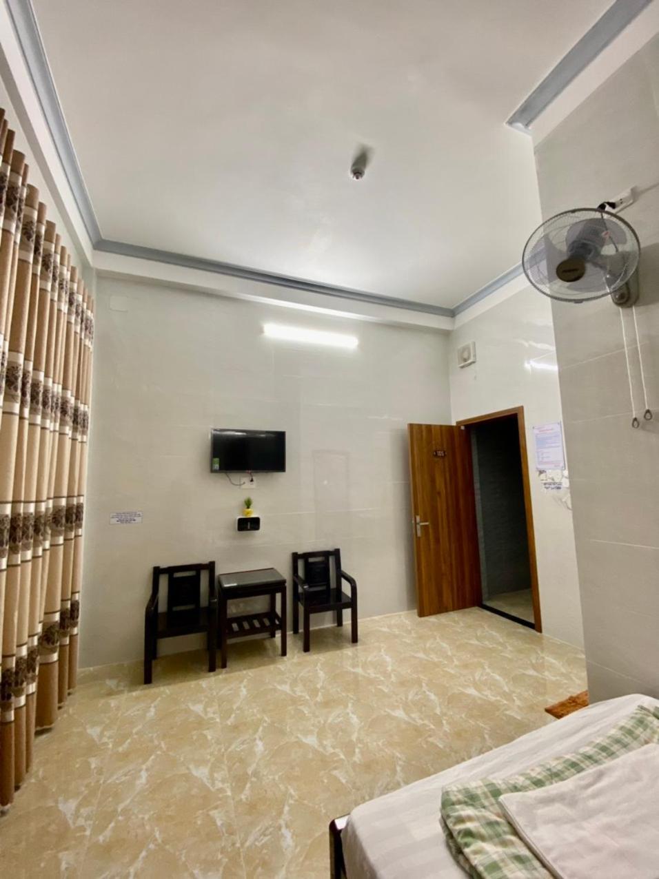 Nha Nghi Duy Tan Motel 140 Nguyen Du 0353007568 Κουάνγκ Νγκάι Εξωτερικό φωτογραφία